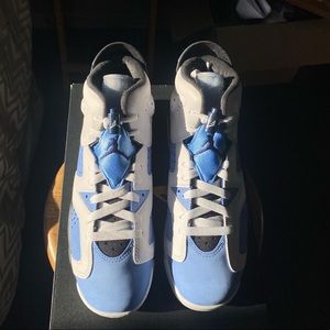 Jordan 6 Retro UNC GS size 6.5Y